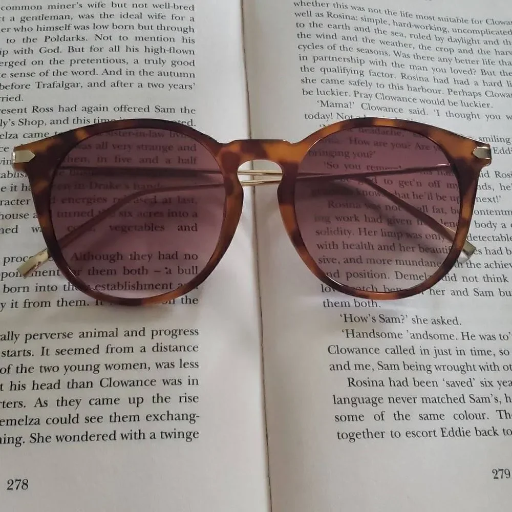Brown Sunglasss‎